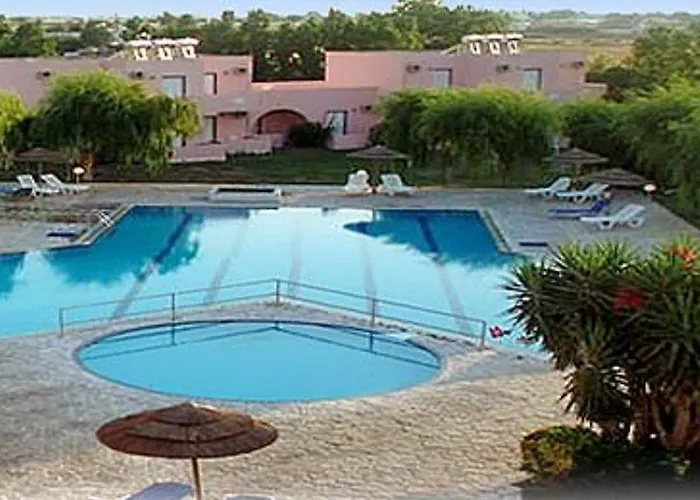 Roseland's منتجع 3*