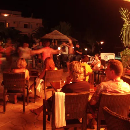 Roseland's 마르마리