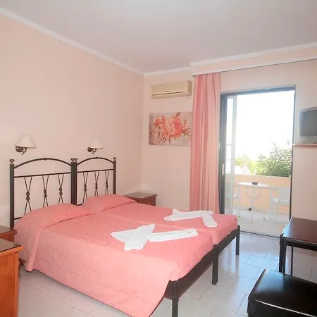 Roseland's منتجع 3*