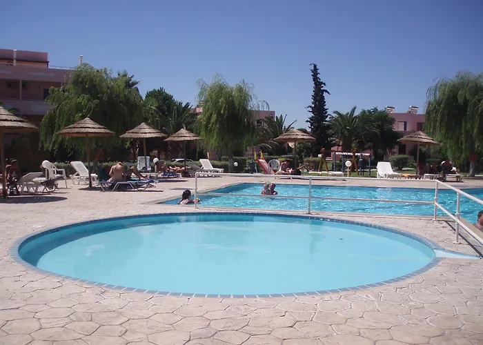 Ośrodek wypoczynkowy Roseland's 3*