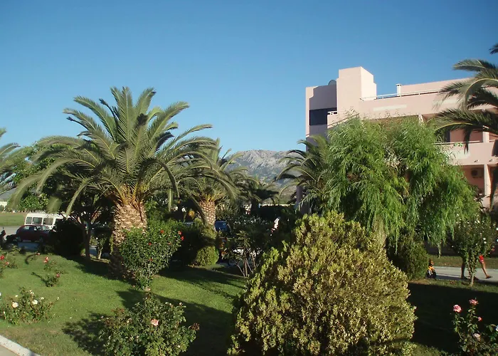 Ośrodek wypoczynkowy Roseland's 3*